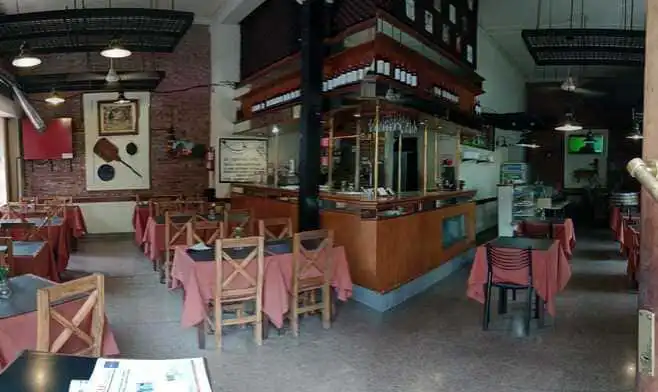 Celebración social en salón privado